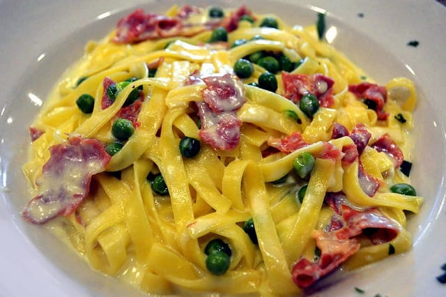 Pasta Alfredo.