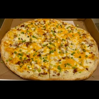 Loaded Baked Potato Pizza